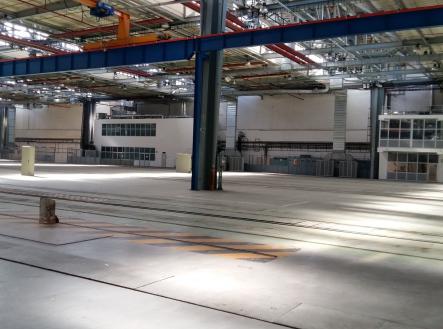 Pronájem komerčního objektu, sklad, 8 969 m²