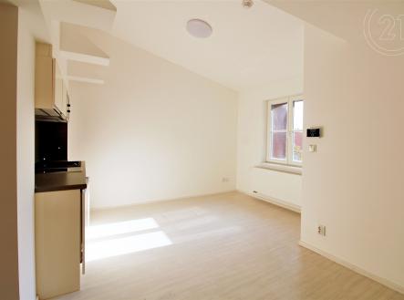 Pronájem bytu, 2+kk, 45 m²