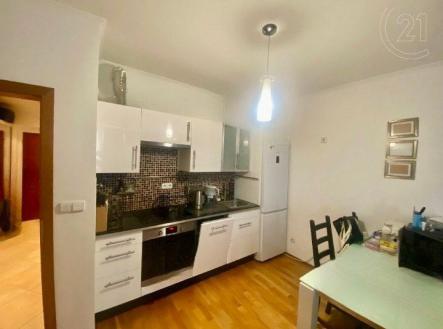 Pronájem bytu, 2+kk, 58 m²