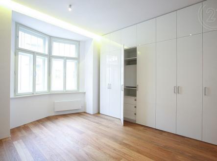 Pronájem bytu, 3+kk, 135 m²