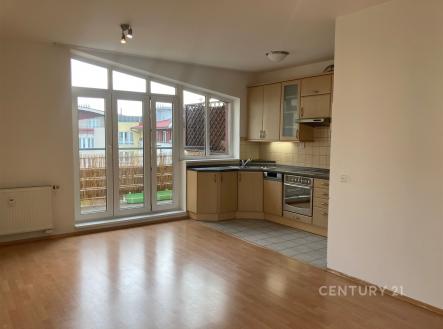 Pronájem bytu, 2+kk, 83 m² obrázek