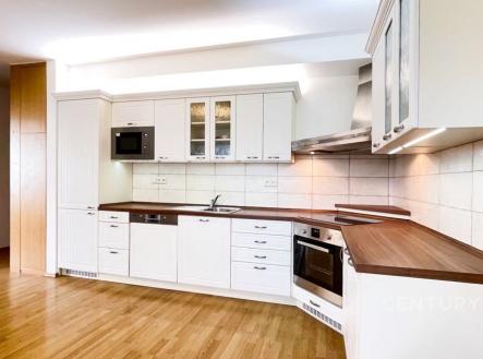 Pronájem bytu, 3+kk, 78 m²