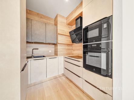 Pronájem bytu, 2+kk, 40 m²