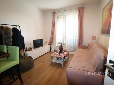 Pronájem bytu, 2+kk, 41 m²