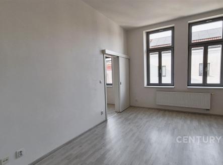 Pronájem bytu, 1+1, 57 m²