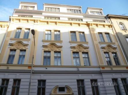 Pronájem bytu, 1+1, 57 m²