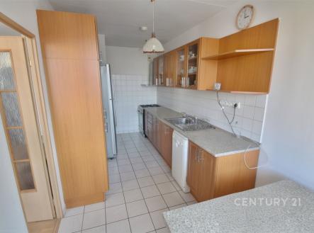 Pronájem bytu, 3+1, 97 m²
