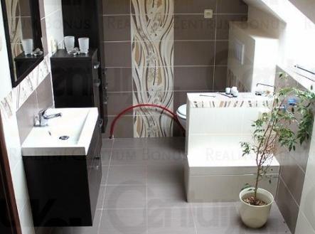 Pronájem bytu, 2+kk, 54 m²