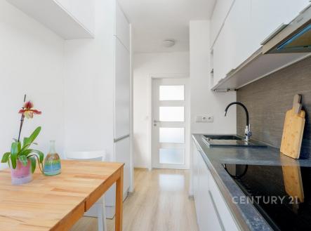 Prodej bytu, 3+1, 81 m²