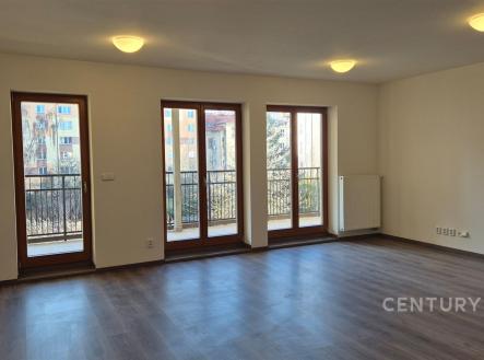 Pronájem bytu, 3+kk, 85 m²
