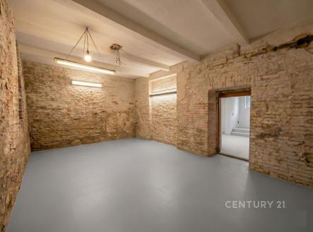 Prodej skladovací prostor, 68 m²