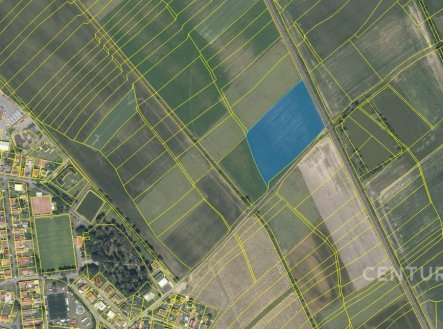 Podíl na zemědělské půdě k prodeji, celková výměra 30 088 m2, Sokoleč