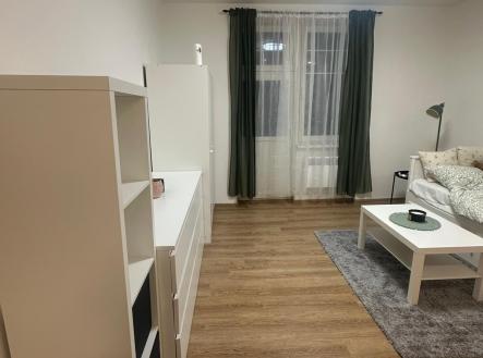 Pronájem bytu, 1+kk, 30 m²