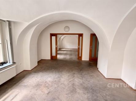 Pronájem obchodní prostor, 78 m²