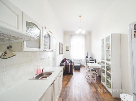 Pronájem bytu, 2+kk, 40 m²