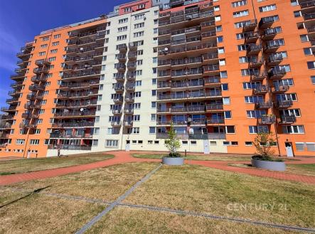 Pronájem bytu, 2+kk, 43 m²
