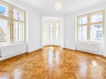 Pronájem bytu, 2+1, 87 m²