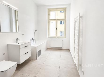 Pronájem bytu, 2+1, 87 m²