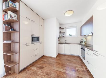 Prodej bytu, 2+kk, 60 m²