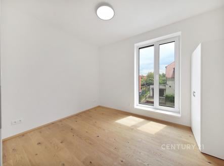 Pronájem bytu, 2+kk, 42 m²