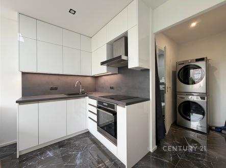 Pronájem bytu, 2+kk, 50 m²