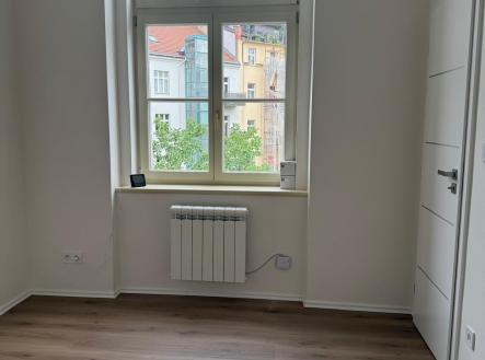 Pronájem bytu, 2+kk, 33 m²