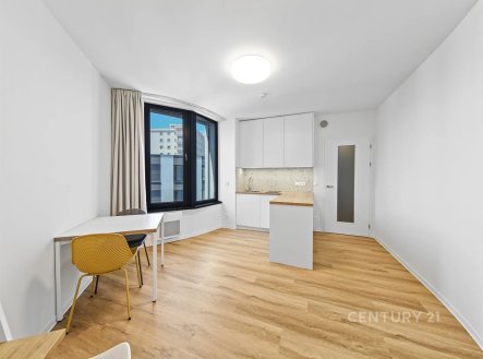 Pronájem bytu, 2+kk, 35 m²