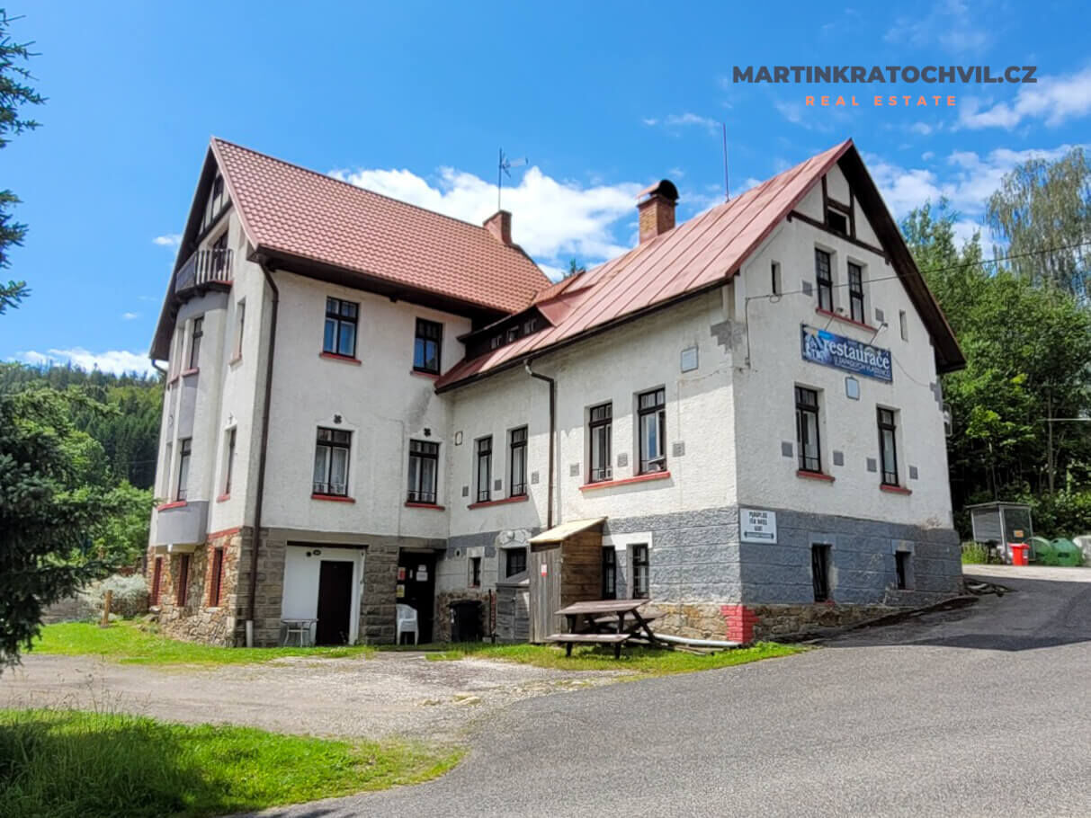 Penzion - Paseky nad Jizerou, 28 lůžek, 505 m2, bazén, restaurace