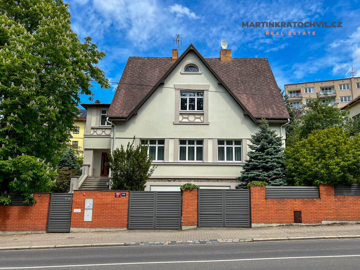 Vila 312 m2, 6+1, bazén, zahrada, dvojgaráž, Praha 4 - Braník,