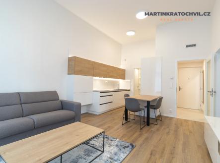 Pronájem bytu, 2+kk, 54 m²