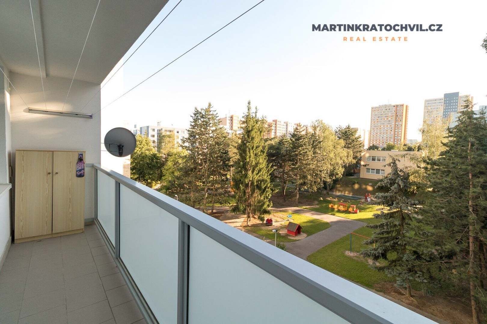 Byt 3+kk/L, 77 m2 + lodžie 7 m2, Praha 11 - Háje, po rekonstrukci