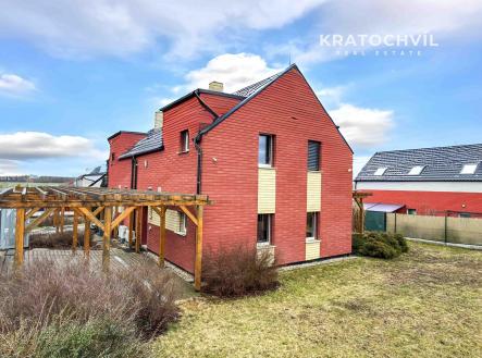 Pronájem domu/vily, 95 m²