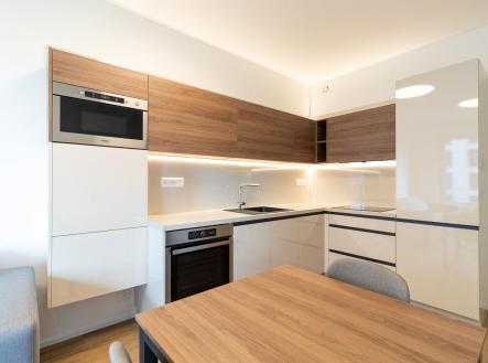 Pronájem bytu, 2+kk, 52 m²