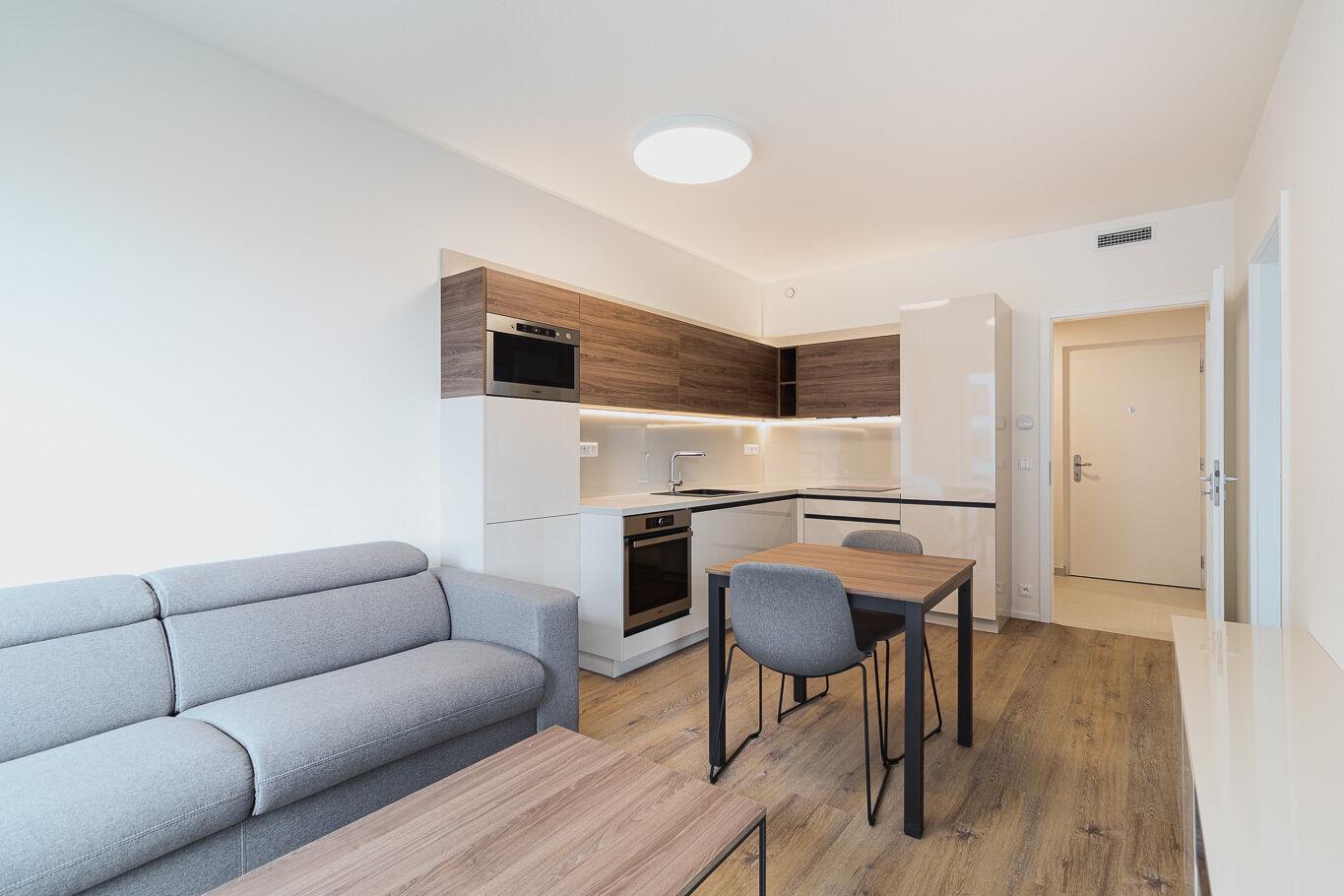 Novostavba 2+kk/B, 47 m2 Praha 10 - Strašnice, zařízený, WIFI v ceně