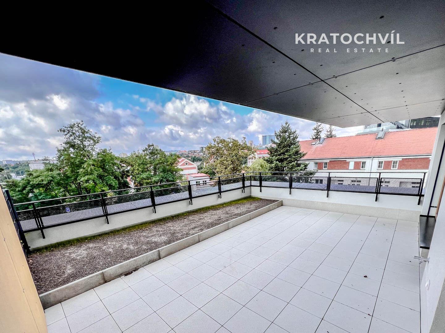 Novostavba 3+kk, 64 m2 + terasa 38 m2, Praha 4, Michle, zařízený