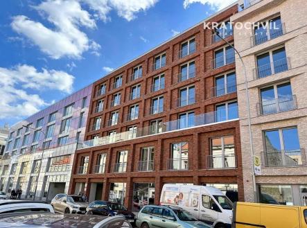 Pronájem bytu, 1+kk, 32 m²