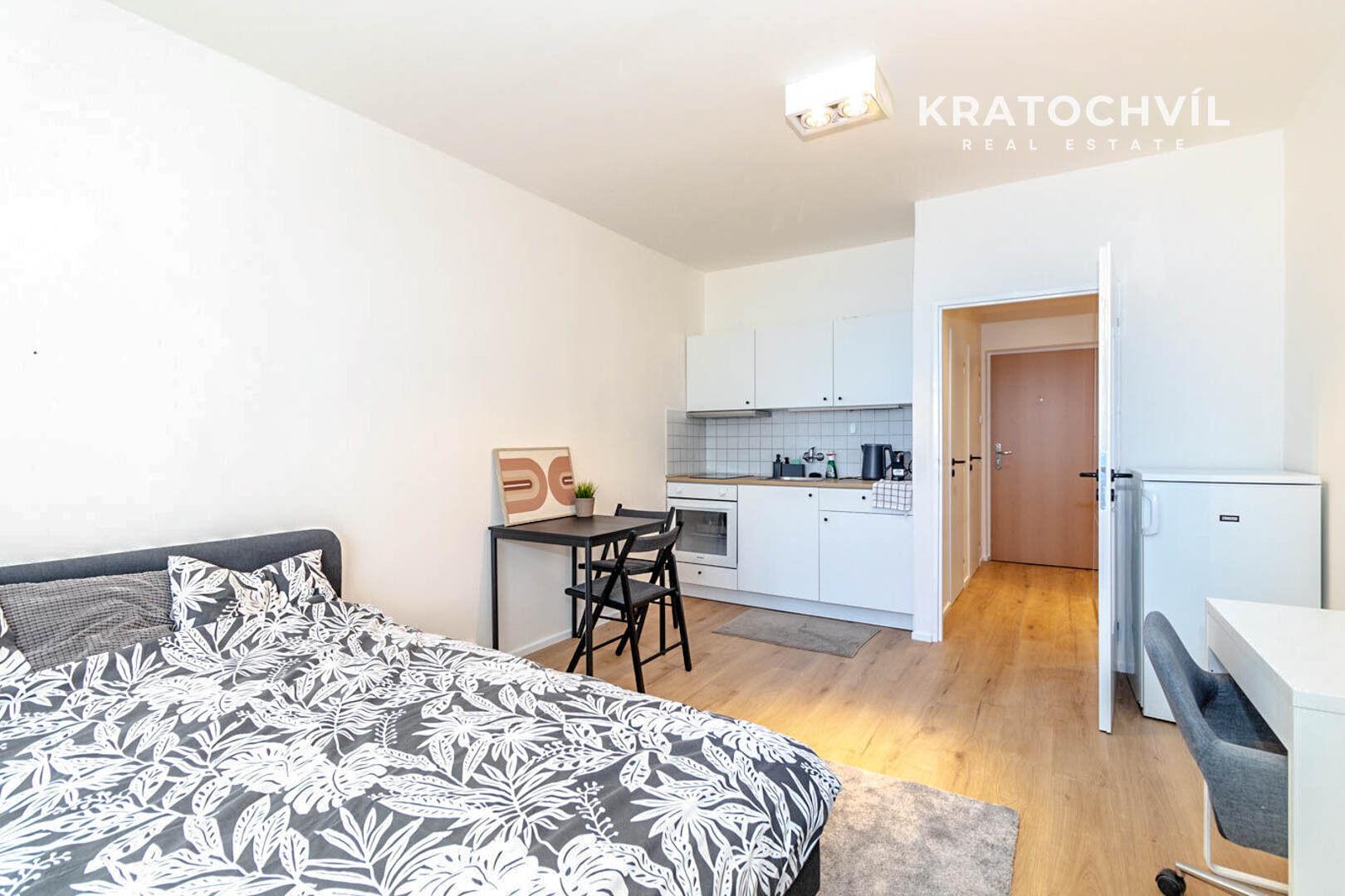 Byt 1+kk po kompletní rekonstrukci – Praha 10, Malešice