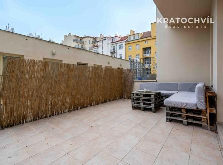 Pronájem bytu, 1+kk, 29 m²