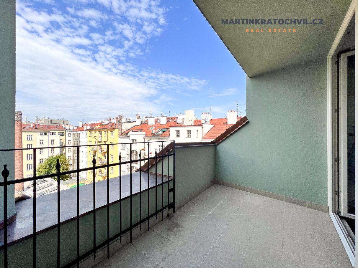 1+kk, 29 m2, Praha 1, Staré Město, balkon, výhled na Pražský hrad