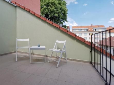 Pronájem bytu, 2+kk, 71 m²