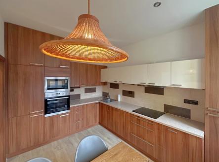 Pronájem bytu, 3+1, 75 m²