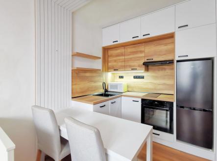 Pronájem bytu, 1+kk, 26 m²