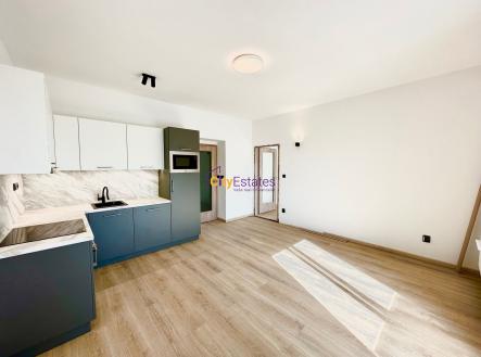 Nový moderní byt 3+kk v cihlovém domě