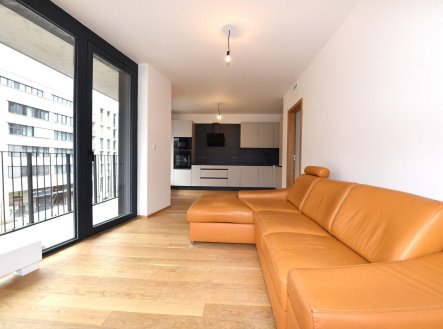 Prodej nového bytu 3+kk/balkon, 95,4 m2, ul. Toyen, Praha 5 – Smíchov