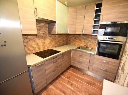 Pronájem bytu 2+kk, 54 m2, OV, ul. V Hůrkách, Praha 5 - Stodůlky
