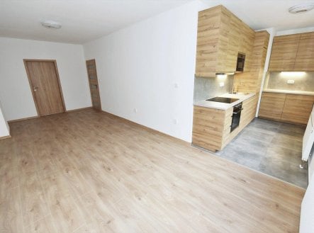 Nová kancelář 4+kk/ev. lodžie/3x parkovací stání, OV, 86 m2, ul. Petržílkova, P5 – Stodůlky