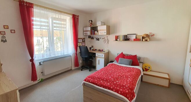 Lovosice - pronájem bytu 3+1, dva sklepy