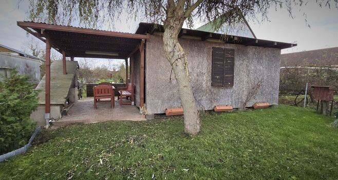 Terezín - zahrada 497m2,