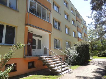 Pronájem zařízeného bytu 2+1, 60 m2, ihned volný